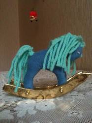 Голубой конь