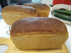Хлеб пшеничный из смешанной муки на хмелевой закваске и пекарских дрожжах