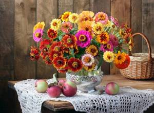 Bouquets_Tablecloth_Apples_Autumn_Still-life_570209_1280x938.jpg