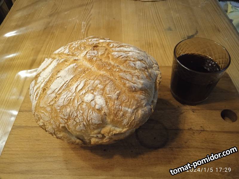 Первый хлеб Колобок.jpg