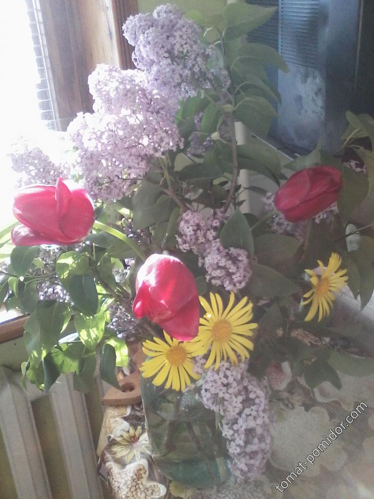 Букет майских цветов