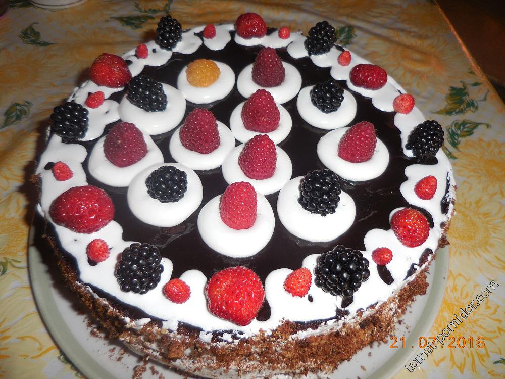 Тортик с ягодами