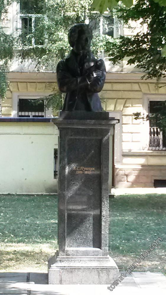 София - памятник Александру Пушкину