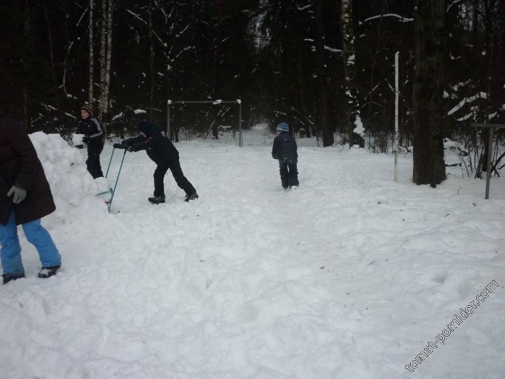 СТРОИТЕЛЬСТВО КРЕПОСТИ