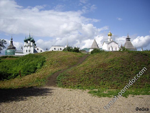 Ростовский Кремль, вид с о. Неро