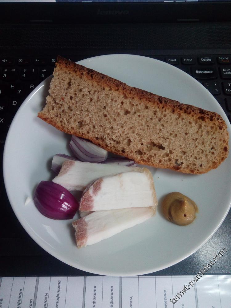 Хлеб с салом