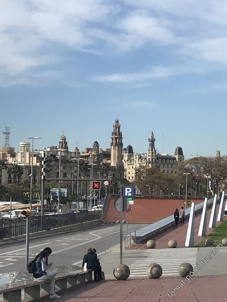 Барселона, площадь Антонио Лопеса