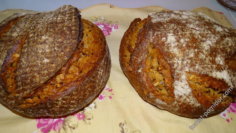 Хлеб на ржаной закваске со злаками и солодом