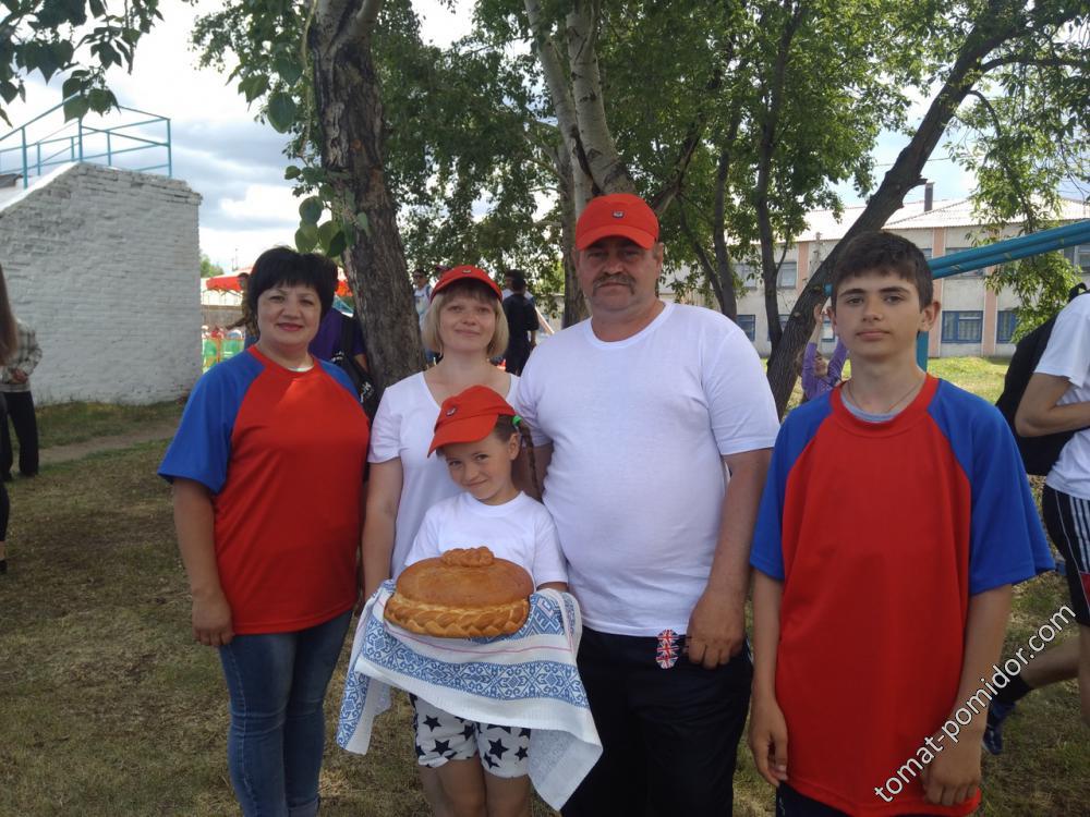 Спортивная семья)))