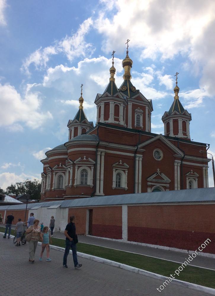 Крестовоздвиженский собор