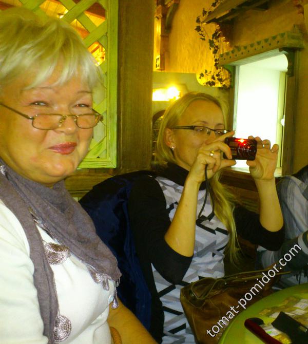 Лора и Оксана